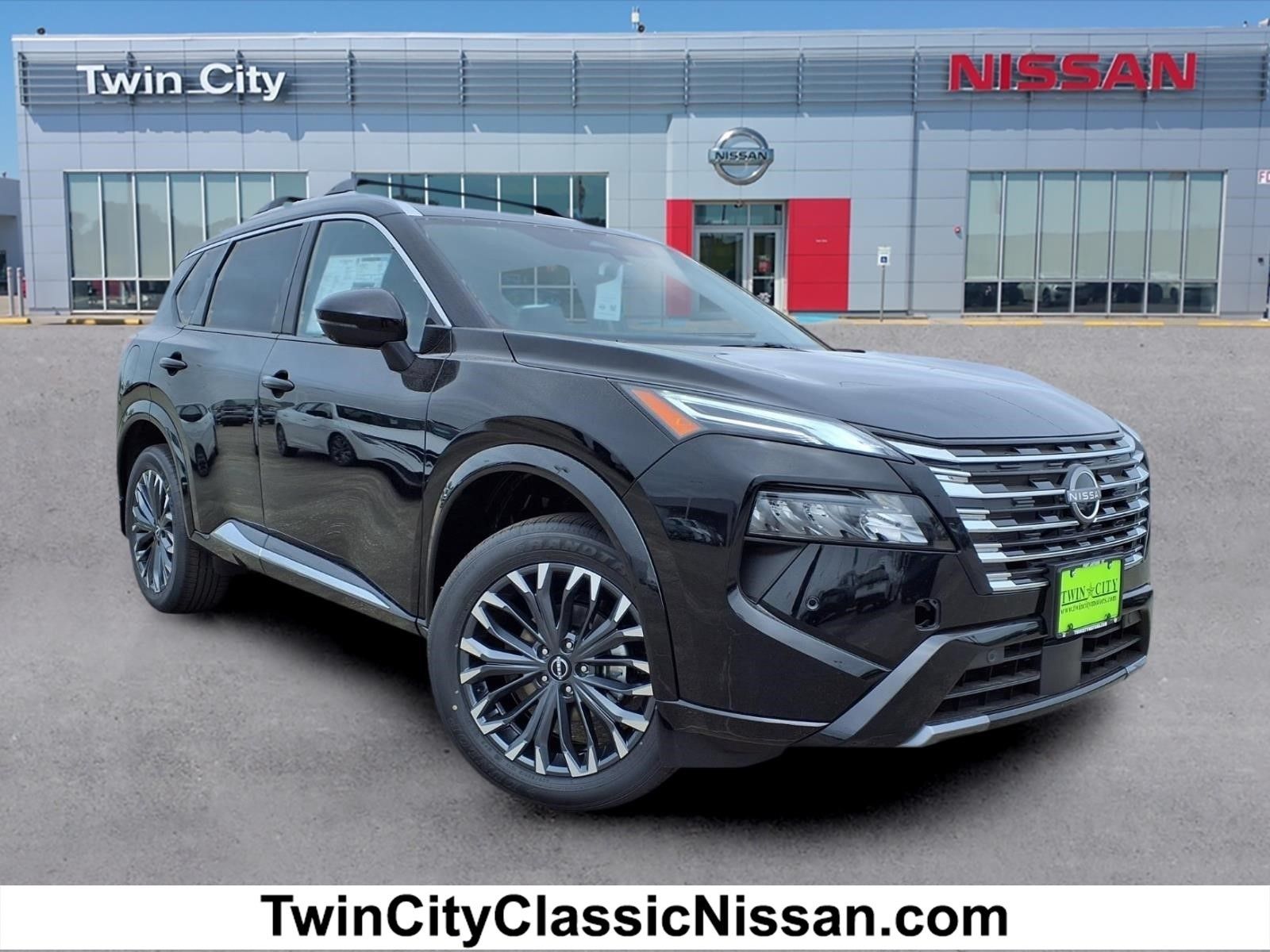 2026 Nissan Rogue Platinum AWD's photo