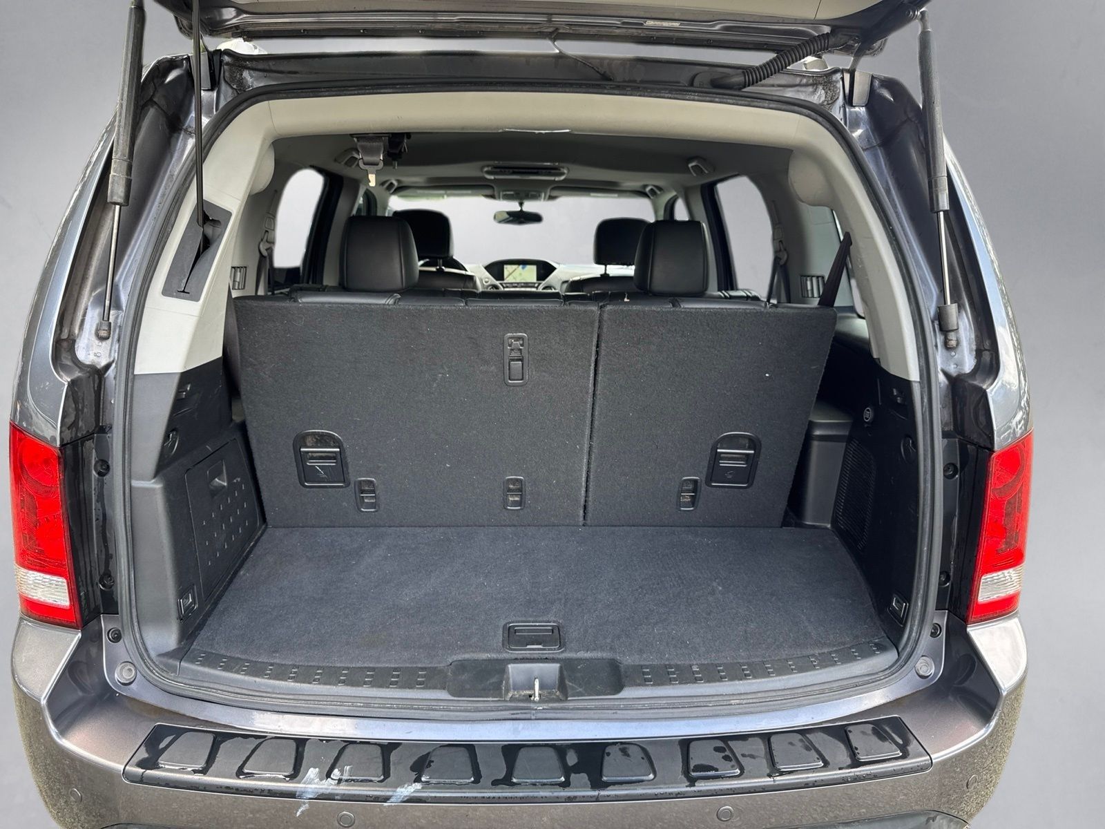 Used 2015 Modern Steel Metallic Honda Touring image 24