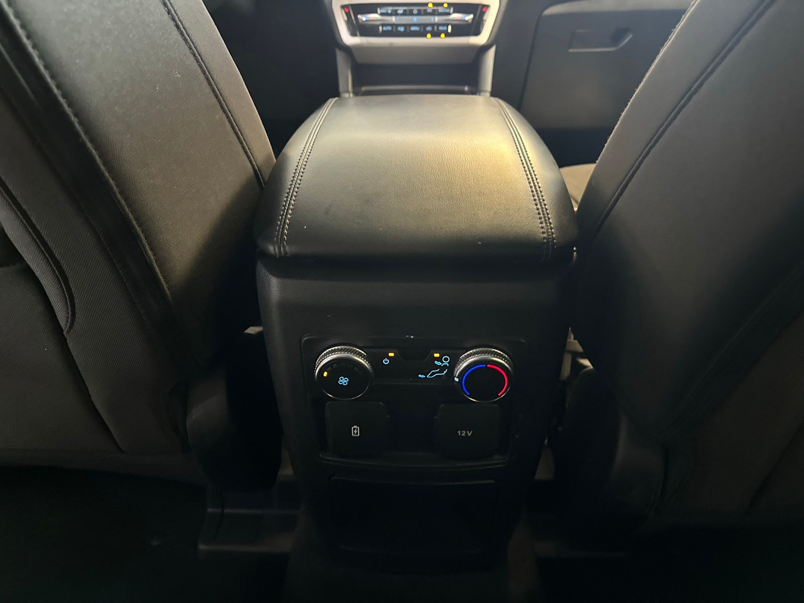 Certified Used 2022 Oxford White Ford XLT image 26