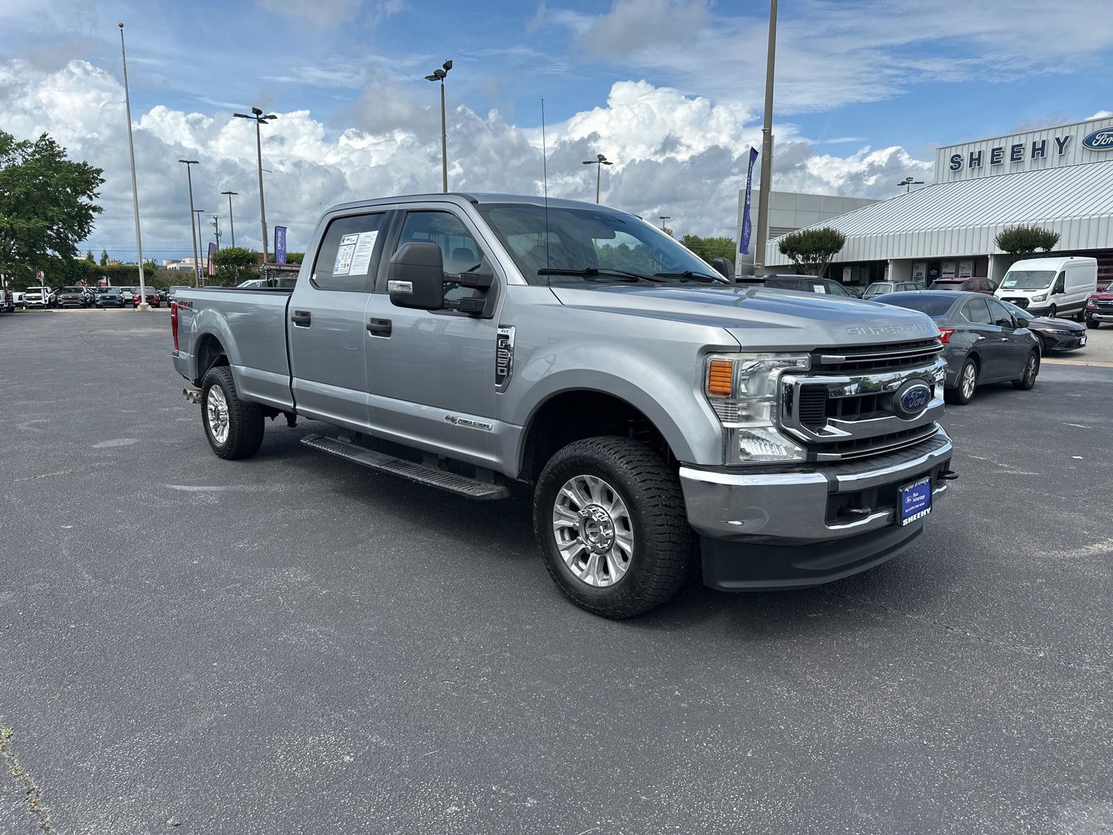 2020 Ford F-250 Super Duty XLT Crew Cab 4WD