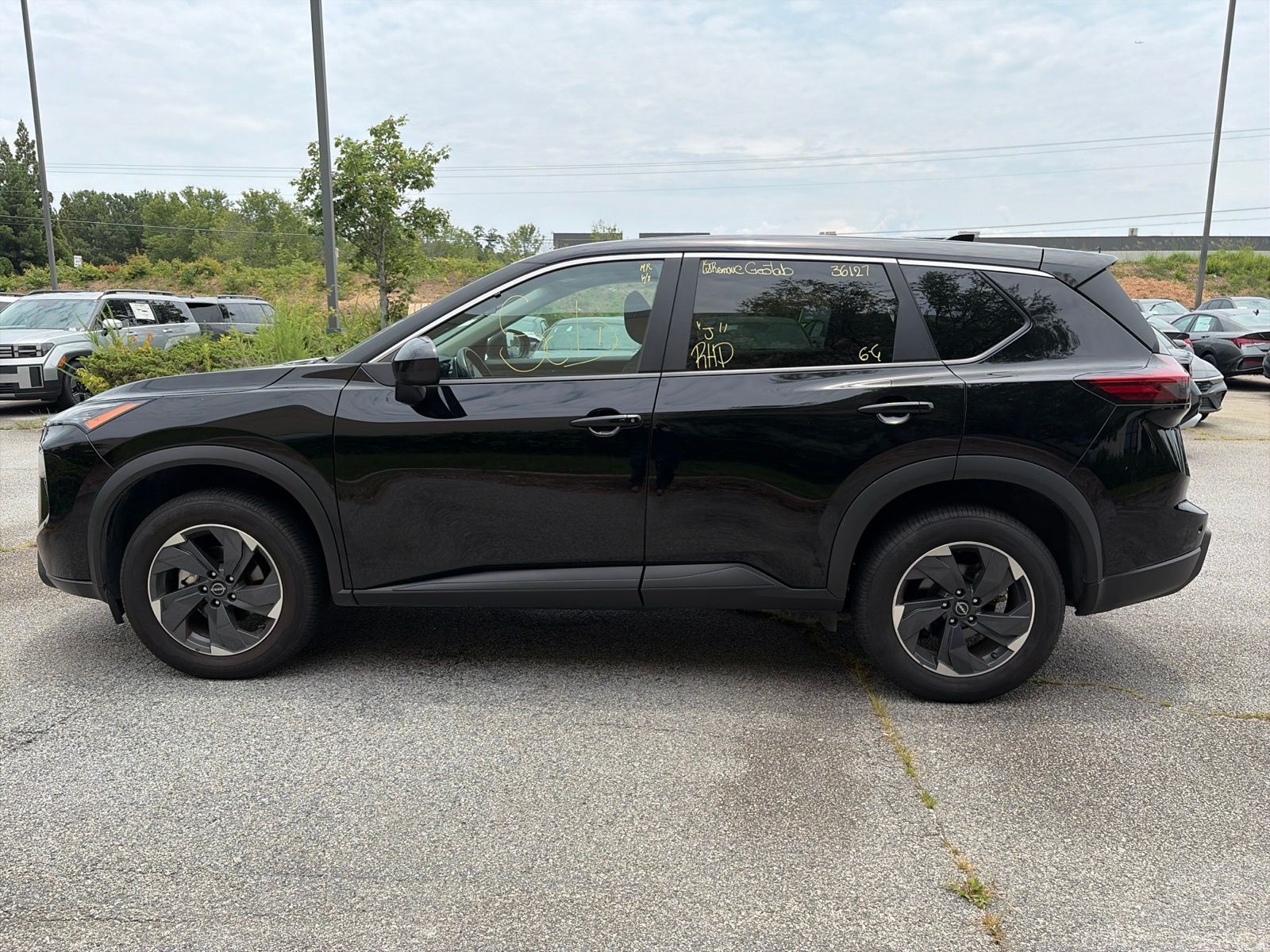Used 2025 Black Nissan SV image 3