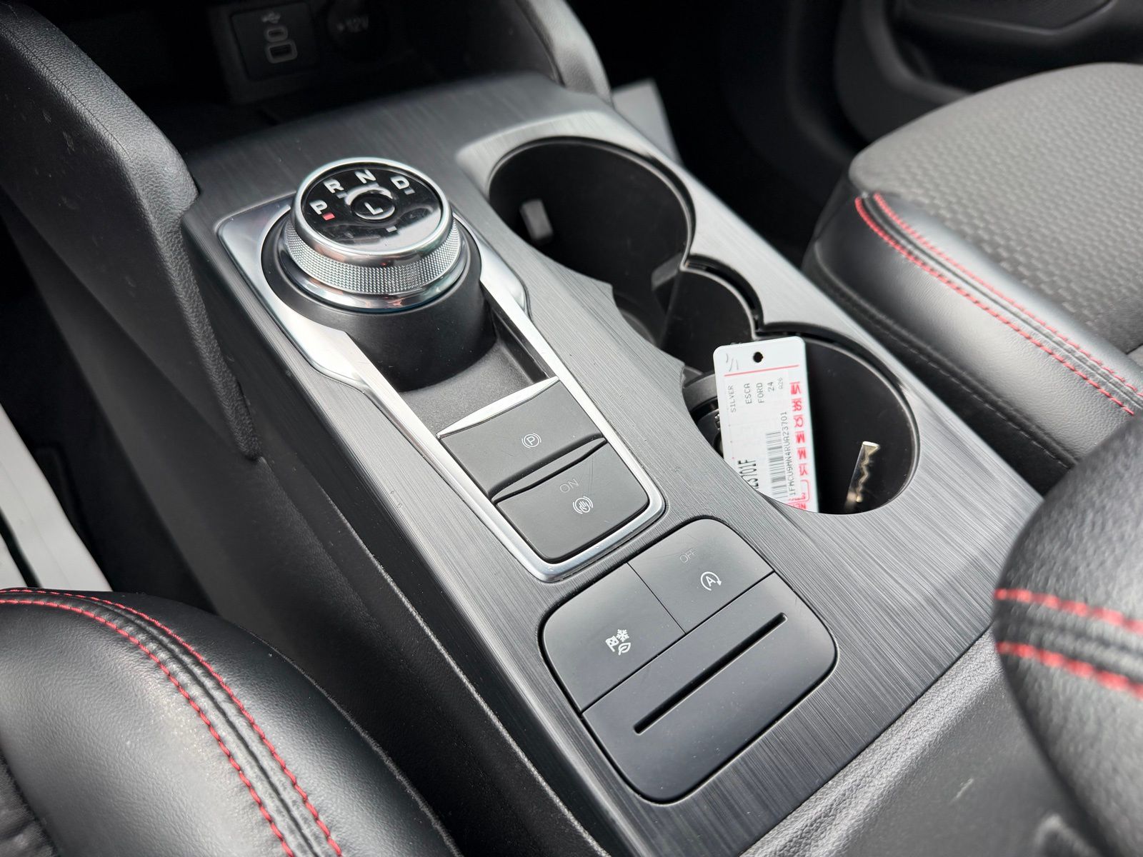 2024 Ford Escape image 24