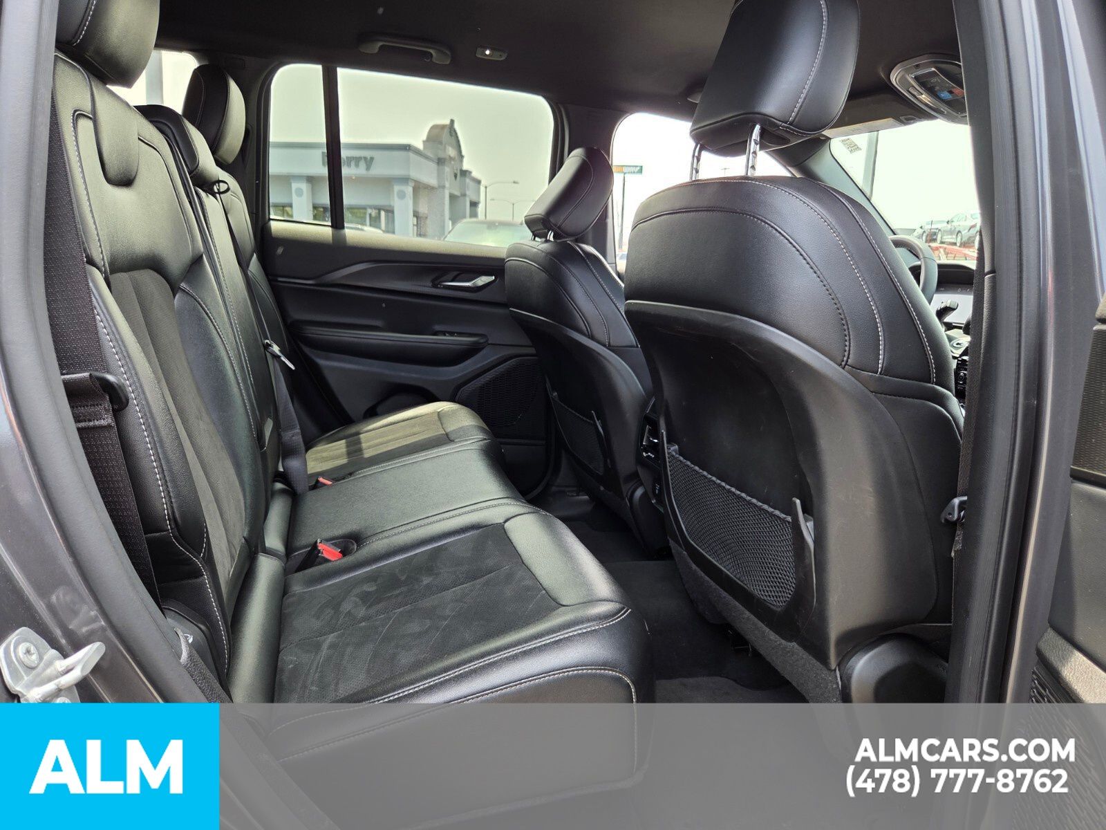 Used 2024 Gray Jeep Altitude image 21