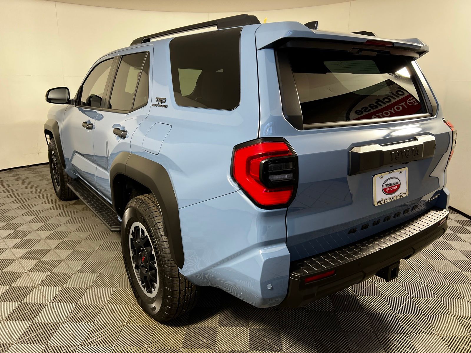 Thumbnail: 2025 Toyota 4Runner - 7