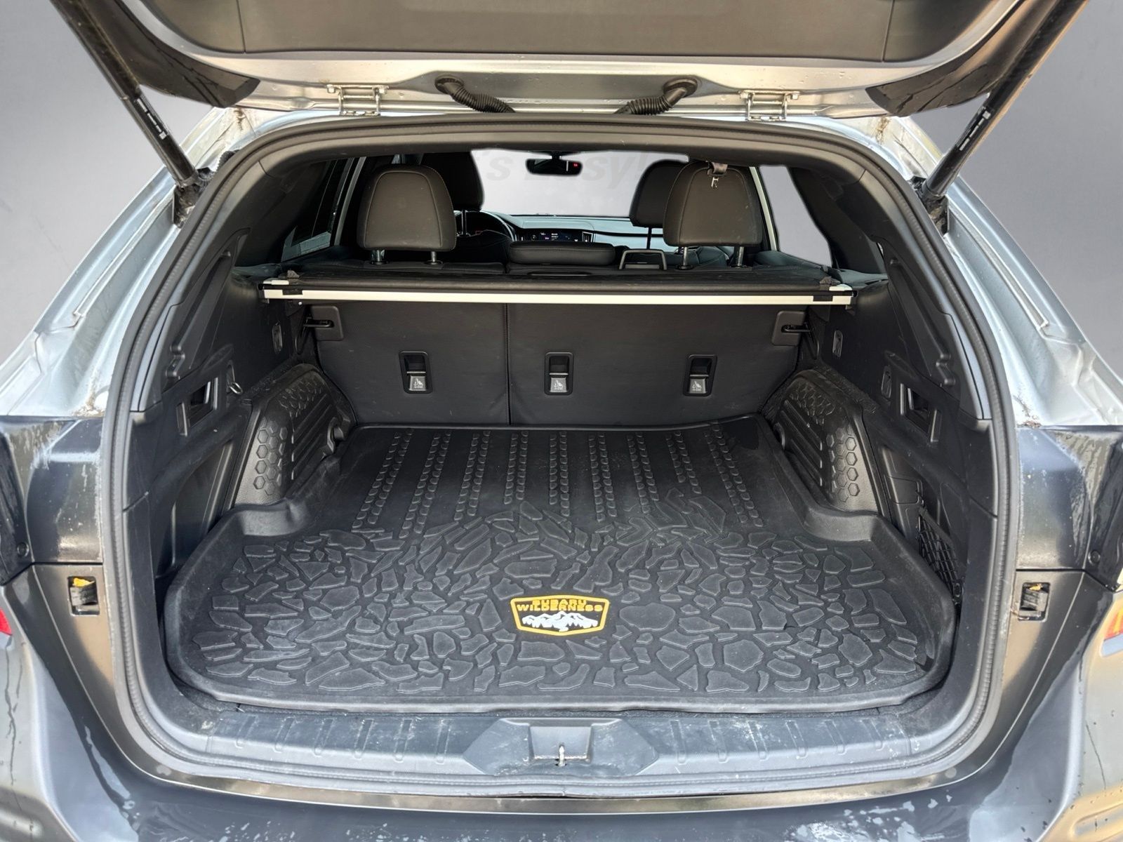 Used 2023 Ice Silver Metallic Subaru Wilderness image 26