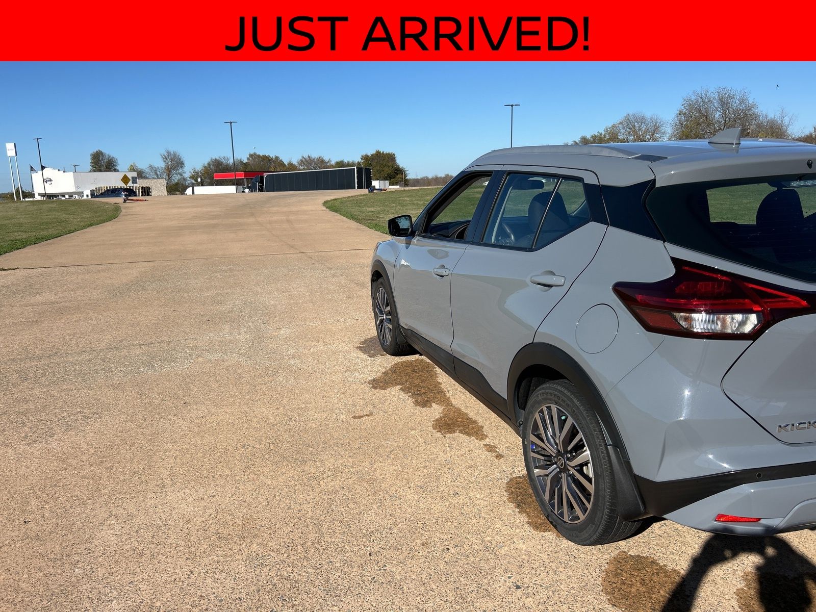 2021 Nissan Kicks SV 4