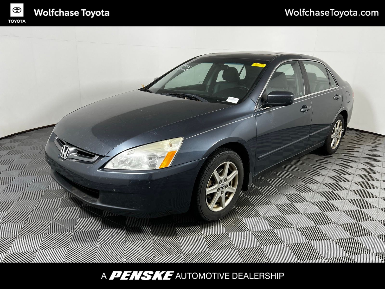 2004 Honda Accord EX-L -
                  Cordova, TN