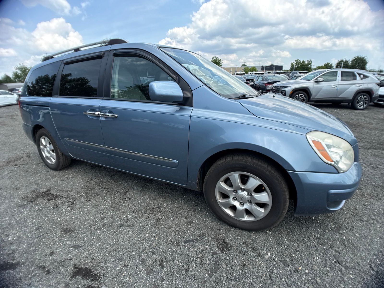 Blue 2007 Hyundai Entourage GLS FWD Minivan Front-Wheel Drive 5-Speed Automatic Overdrive