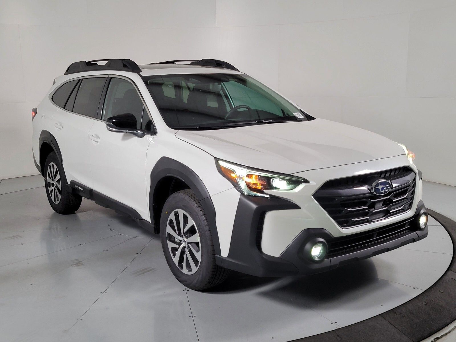 2025 Subaru Outback Premium 2