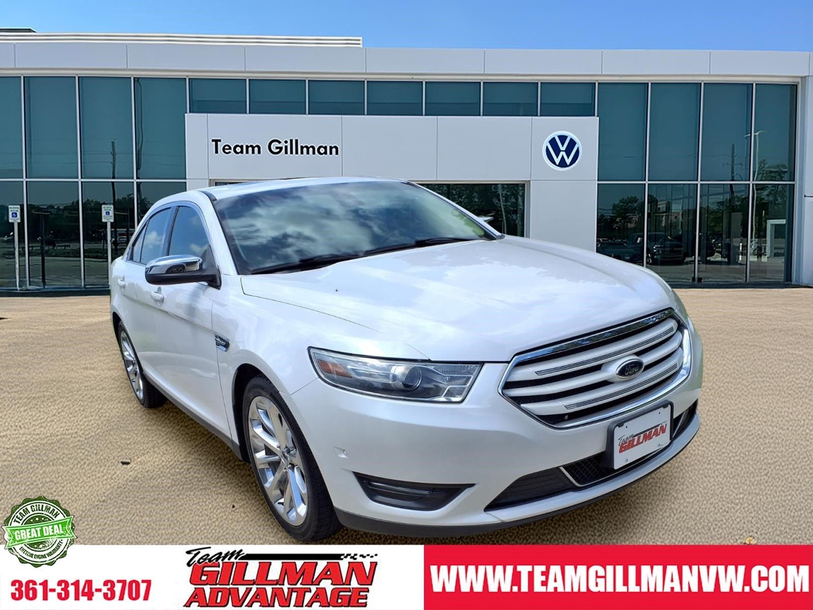 White Platinum Metallic Tri-Coat 2013 Ford Taurus Sedan Front-Wheel Drive 6-Speed Automatic
