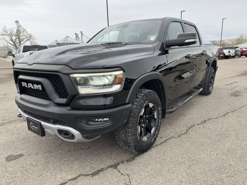 Diamond Black Crystal Pearlcoat 2022 RAM 1500 Rebel Crew Cab 4WD Pickup Truck Four-Wheel Drive 8-Speed Automatic