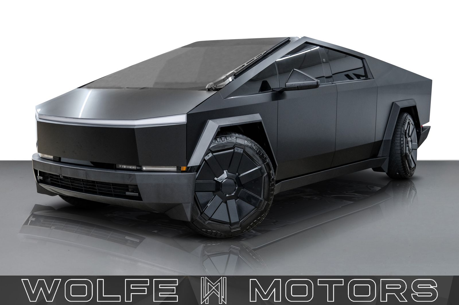 Silver 2024 Tesla Cybertruck Crew Cab AWD Pickup Truck All-Wheel Drive 1-Speed Automatic
