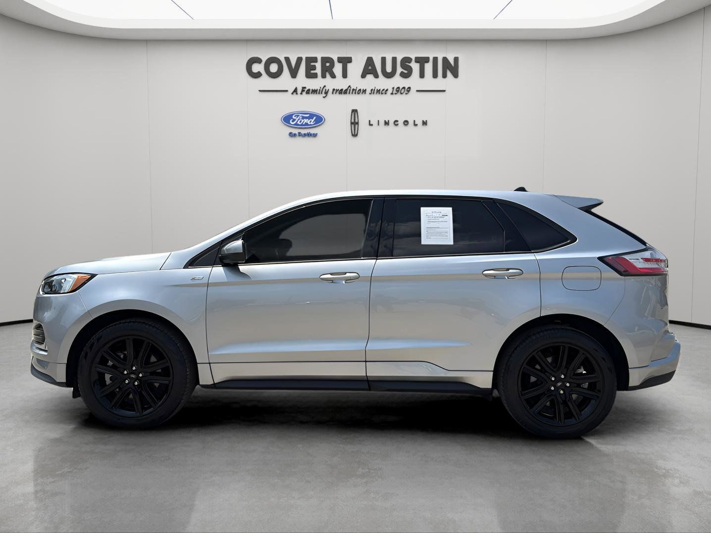 Used Car 2023 Ford Edge  St Line For Sale Under $30,000 In Austin, Texas