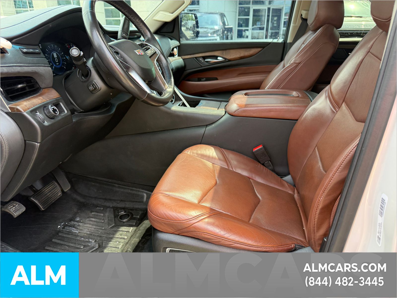Used 2020 White Cadillac Luxury image 12