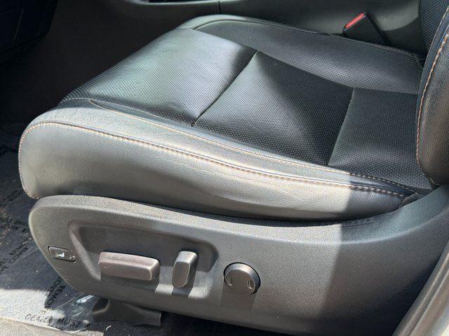 Used 2019 Blizzard Pearl Toyota Limited Platinum image 43
