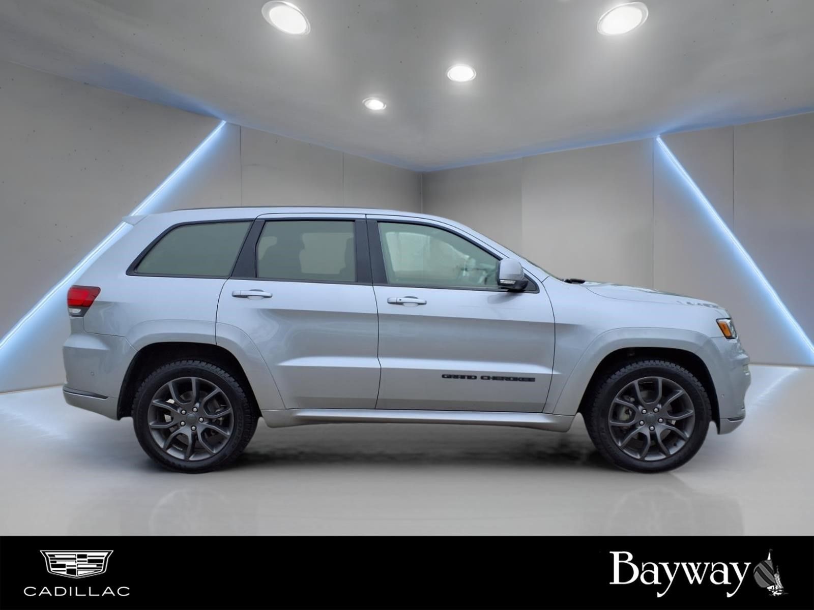 2020 Jeep Grand Cherokee High Altitude Silver at Community Toyota