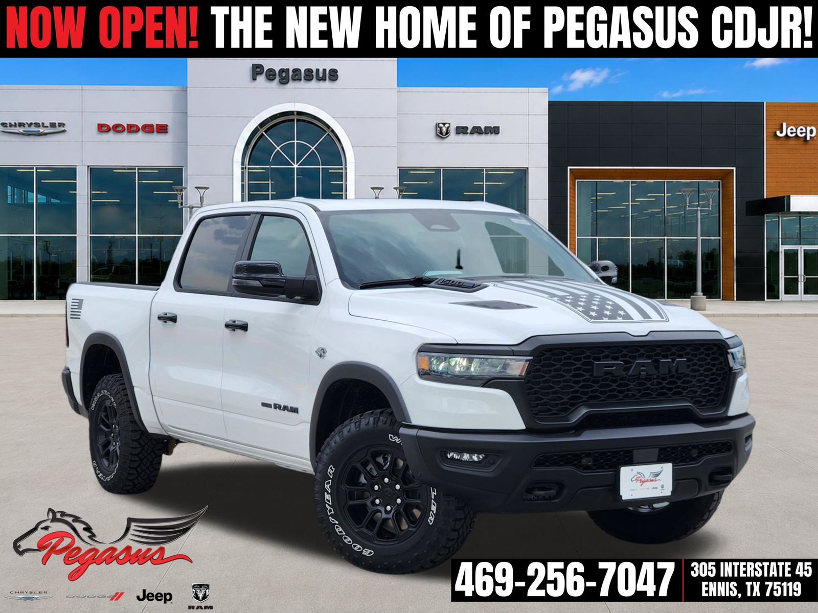 Bright White Clearcoat 2026 RAM 1500 Pickup Truck Four-Wheel Drive 8-Speed Automatic