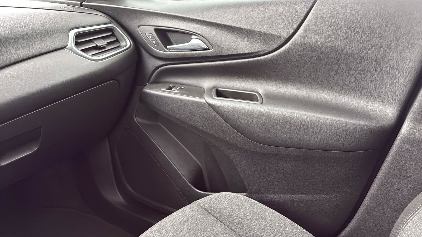 Used Car 2023 Chevrolet Equinox  Lt For Sale Under $25,000 In Austin, Texas