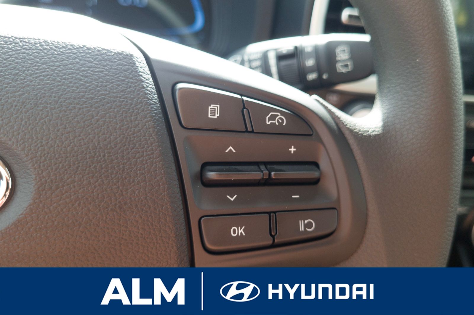 2025 Hyundai Venue SE photo 16