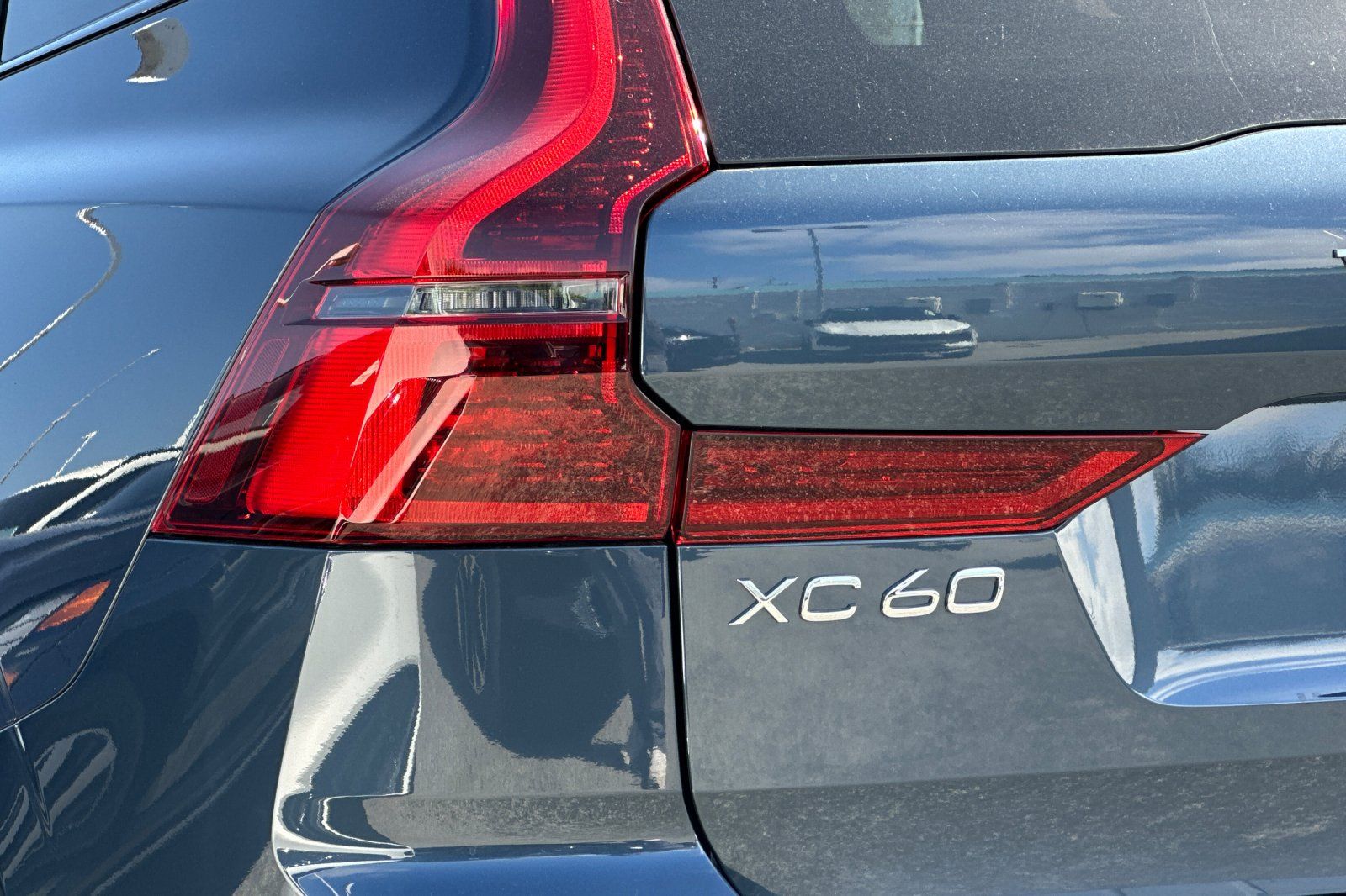New 2026 Blue Volvo T8 Plus image 26