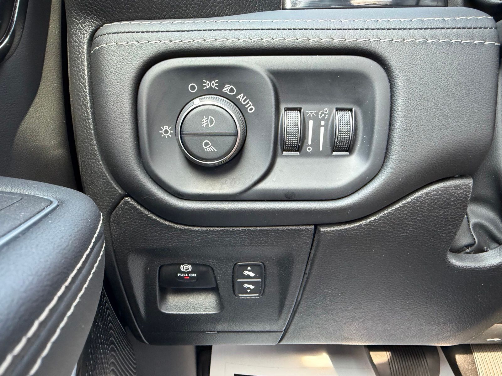 2024 Ram 1500 image 26