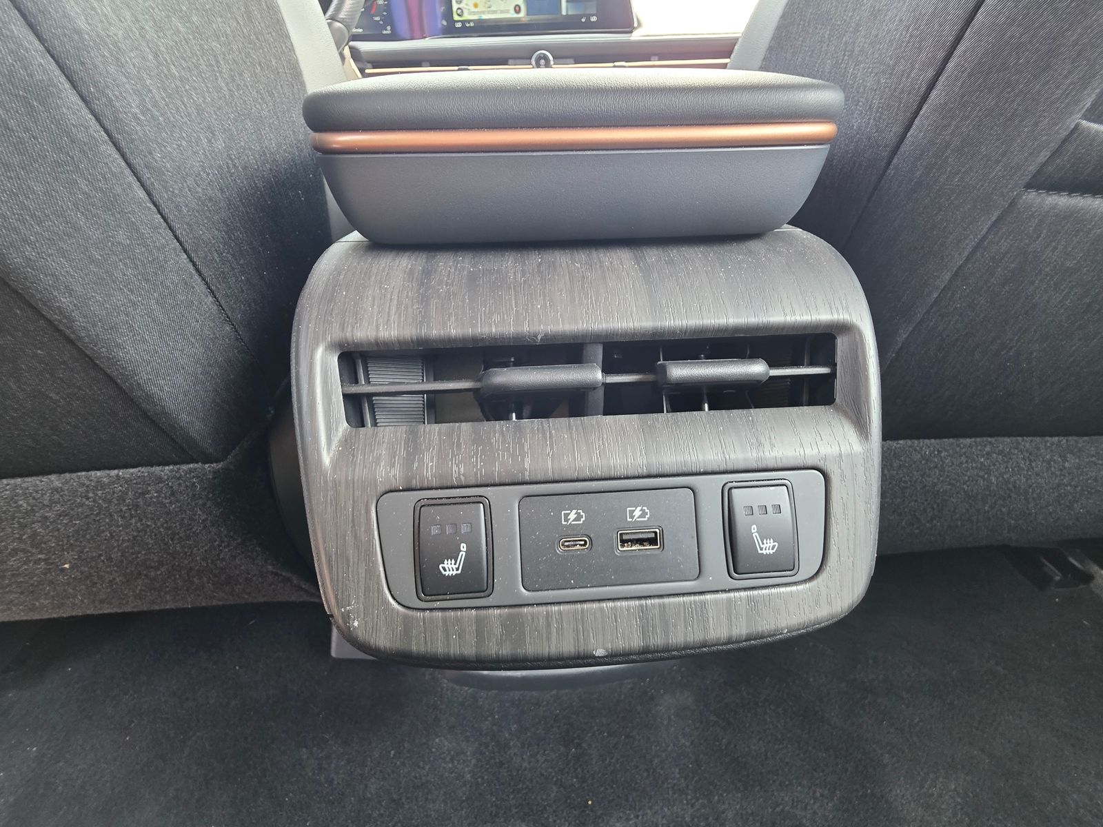 Used 2024  Nissan EVOLVE+ e-4ORCE image 21