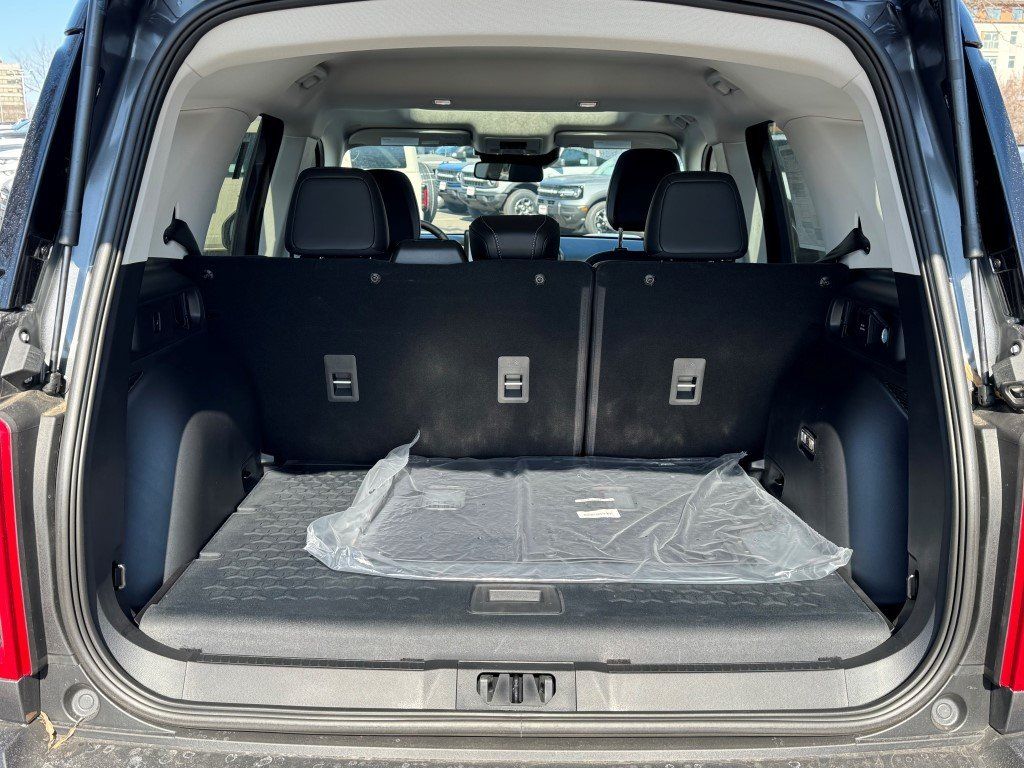 New 2025 Carbonized Gray Metallic Ford Outer Banks image 12
