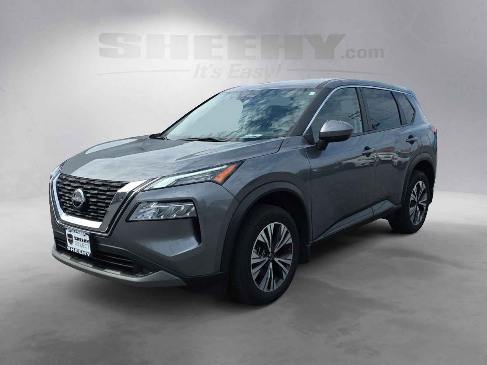 Used 2023 Gray Nissan SV image 16