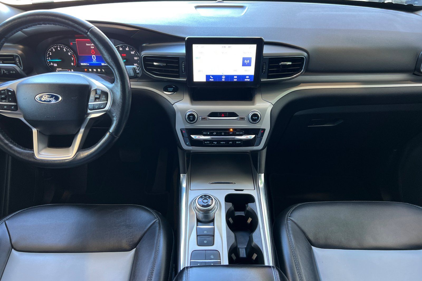 View vehicle photo 3