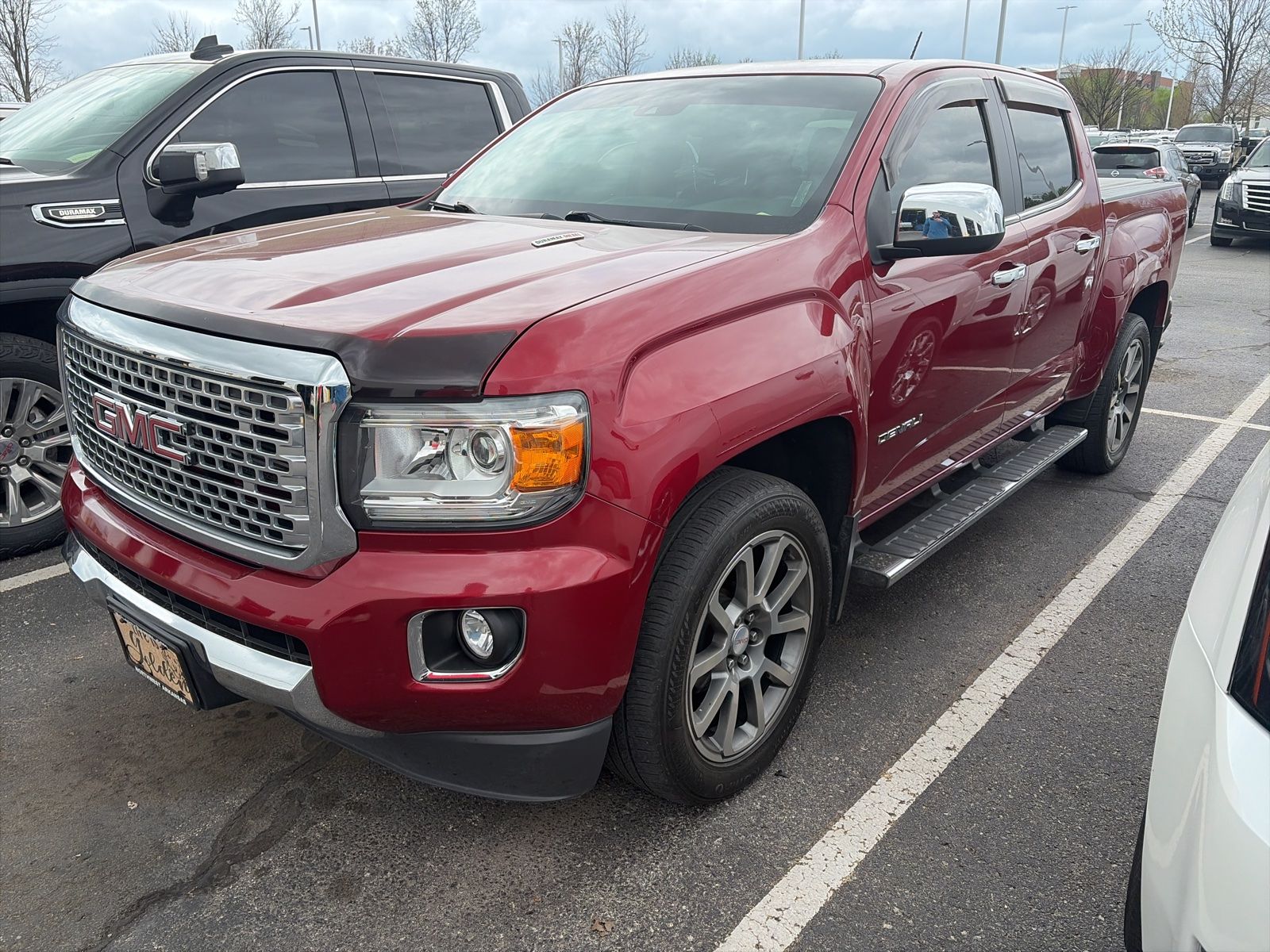 Red Quartz Tintcoat 2019 GMC Canyon Pickup Truck Four-Wheel Drive 6-Speed Automatic