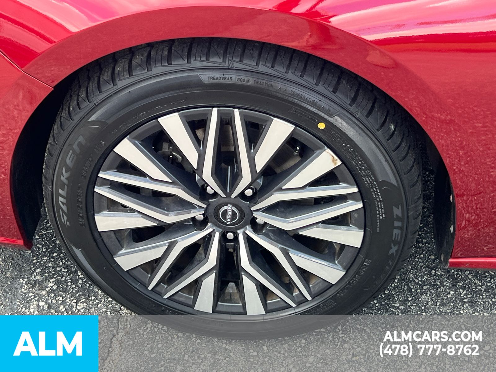 Used 2025 Red Nissan 2.5 SV image 15