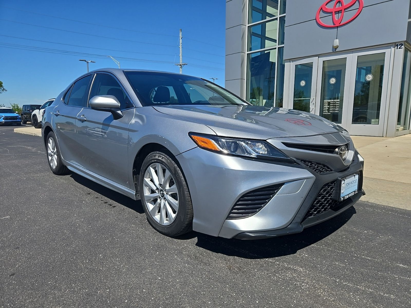used 2018 Toyota Camry car, priced at $19,250