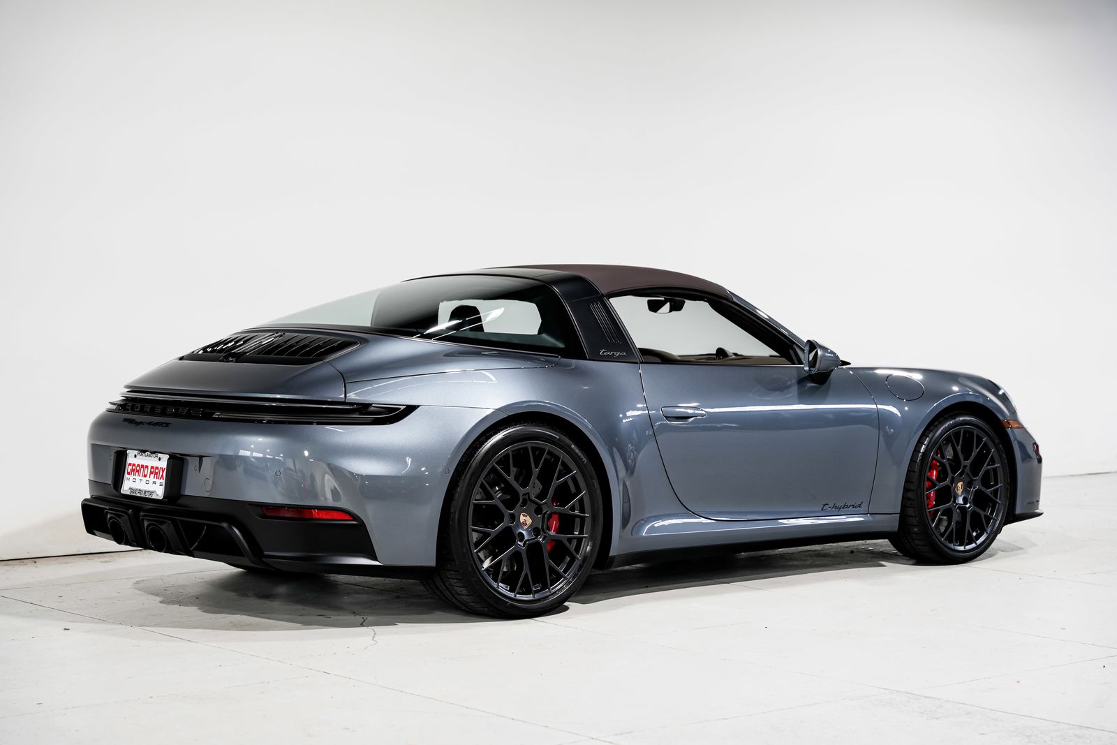 2025 Porsche 911 Targa 4 GTS — photo 3