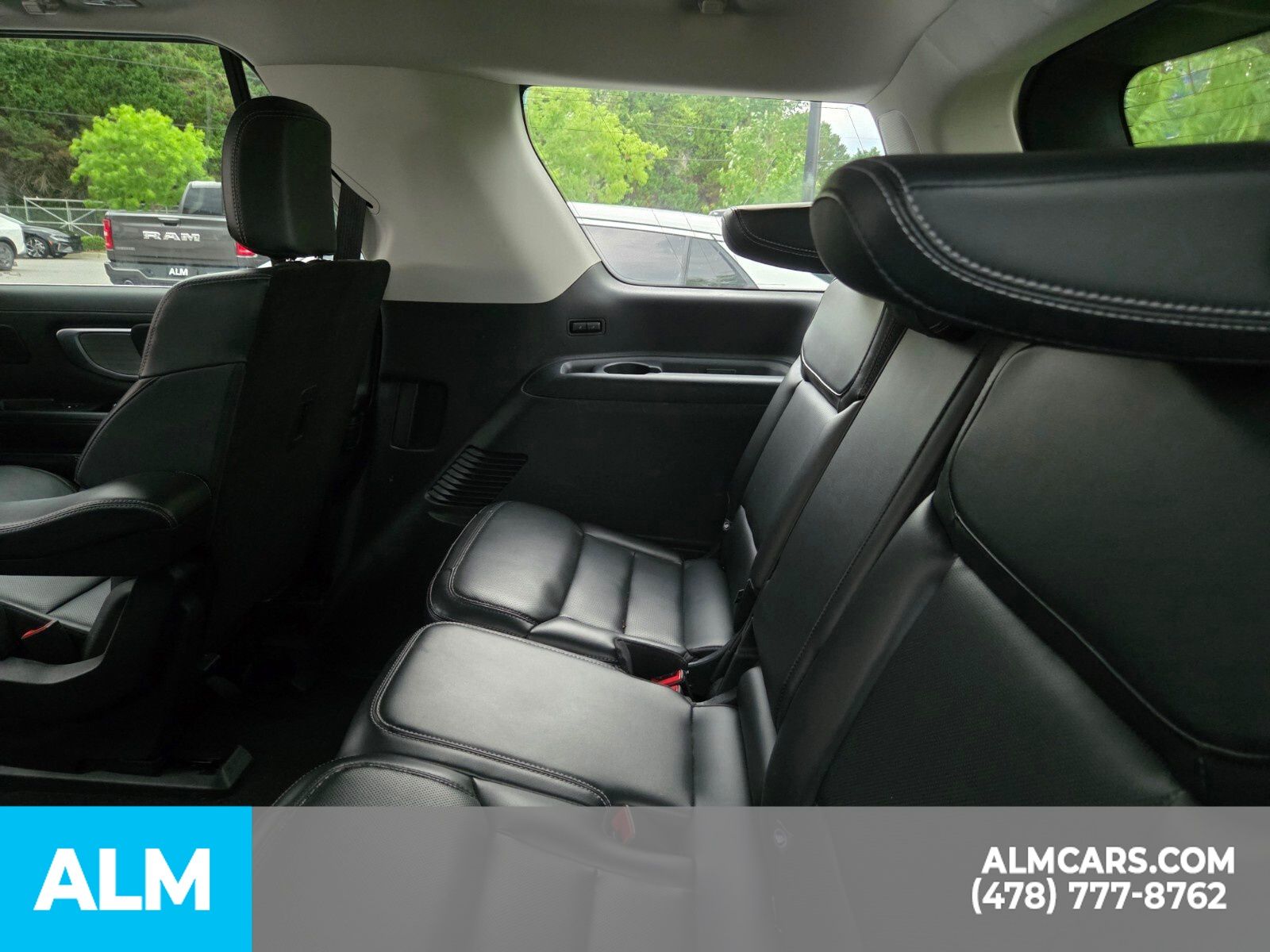 Used 2025 Black Ford Platinum image 9