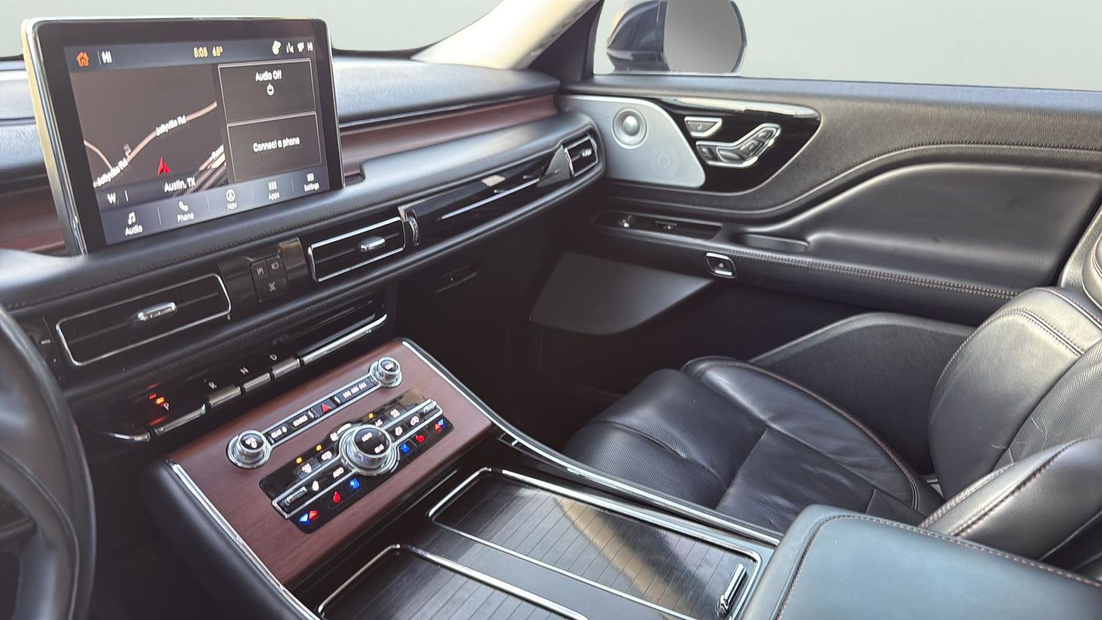 Used Car 2023 Lincoln Aviator  Reserve For Sale Under $50,000 In Austin, Texas