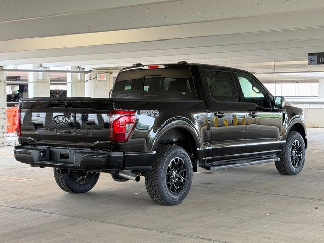New 2026 Agate Black Metallic Ford XLT image 6