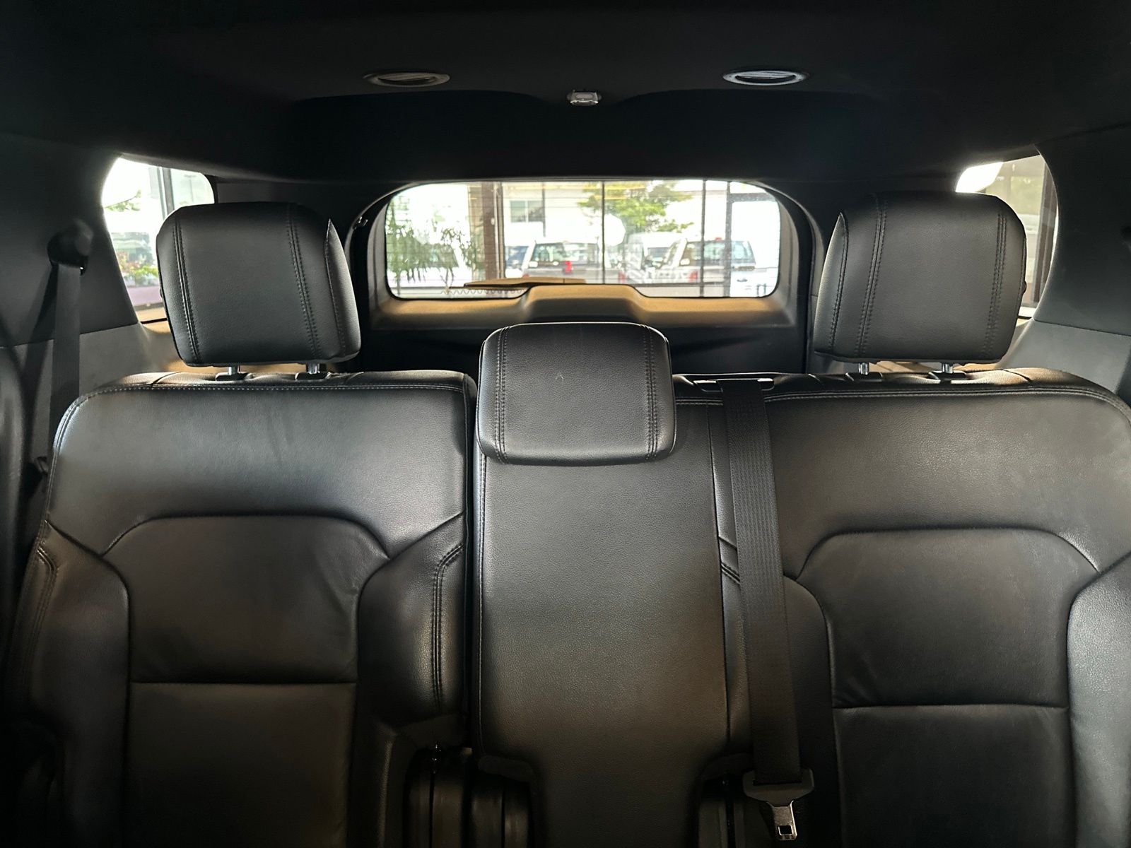 Certified Used 2017 Magnetic Metallic Ford XLT image 23