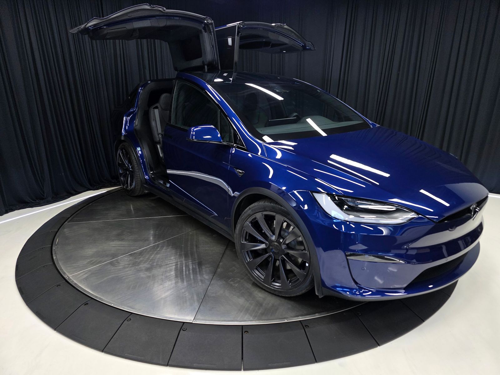 Blue 2022 Tesla Model X AWD SUV / Crossover All-Wheel Drive 1-Speed Automatic