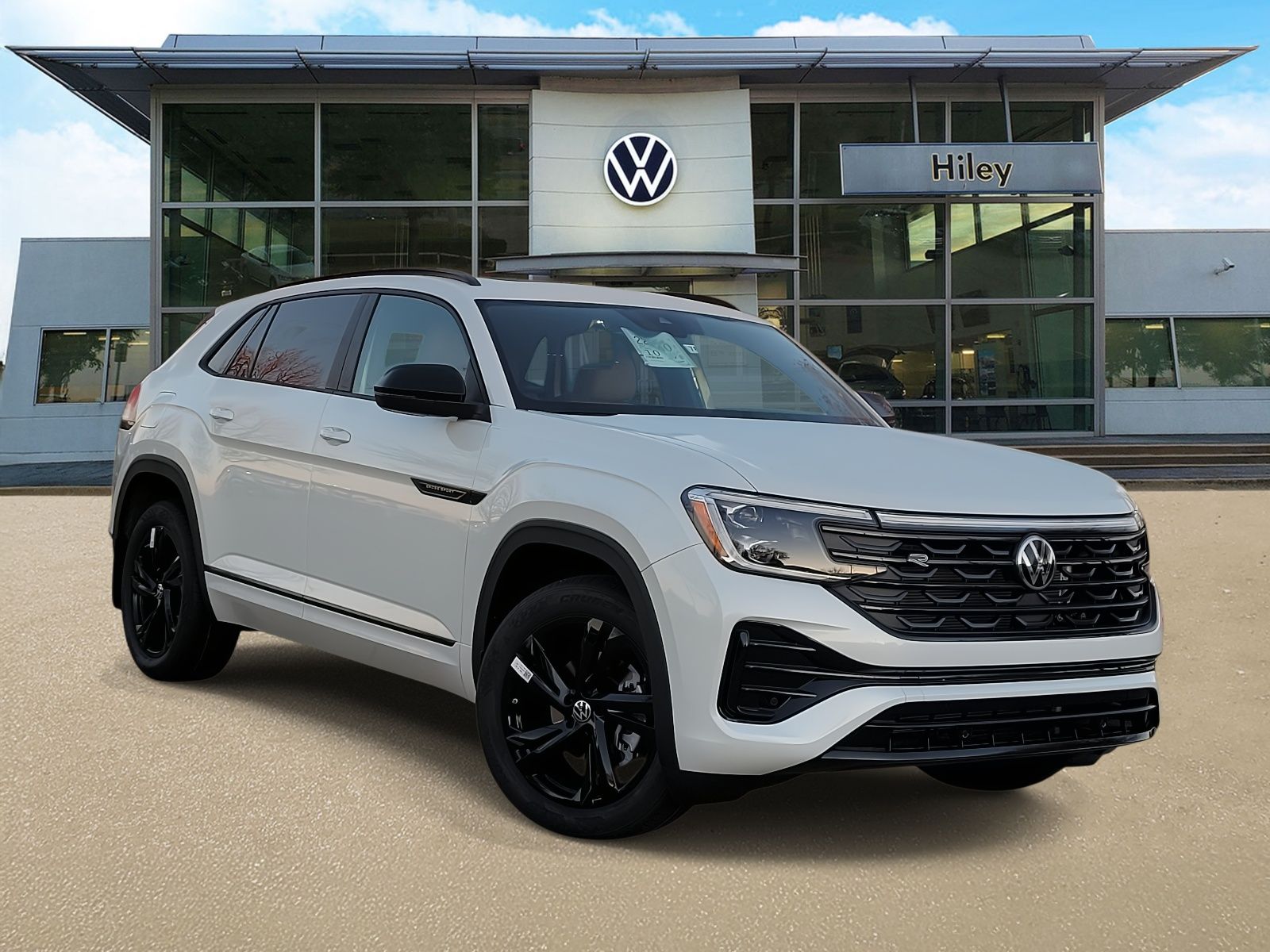 new 2026 Volkswagen Atlas Cross Sport car, priced at $46,514