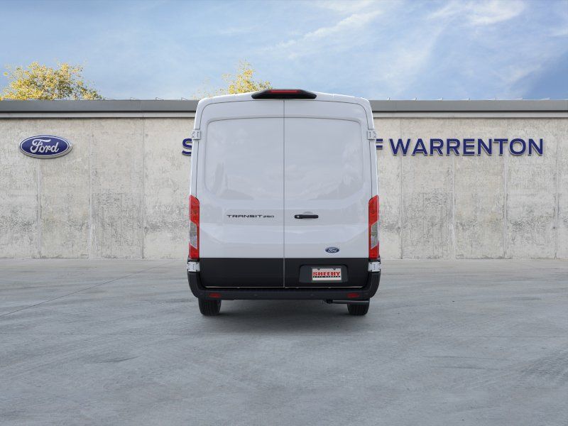 New 2026 Oxford White Ford Base image 6
