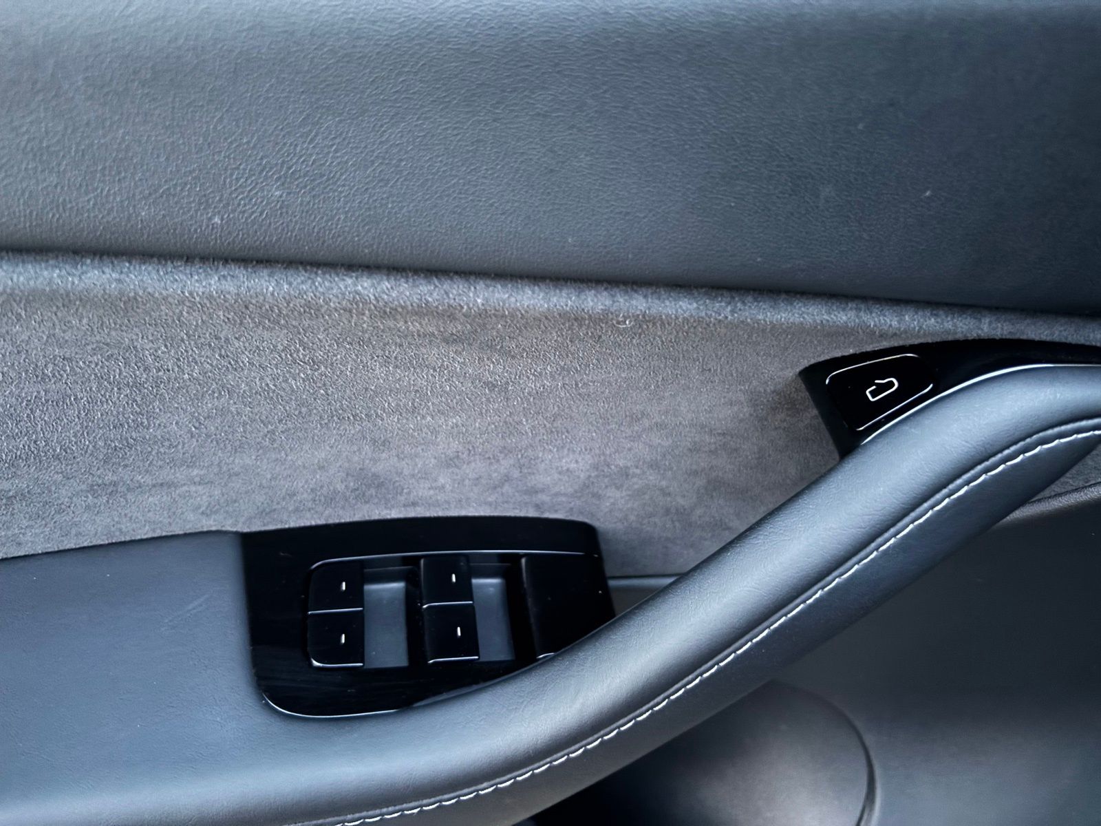 Used Car 2021 Tesla Model Y  Long Range For Sale Under $25,000 In Austin, Texas