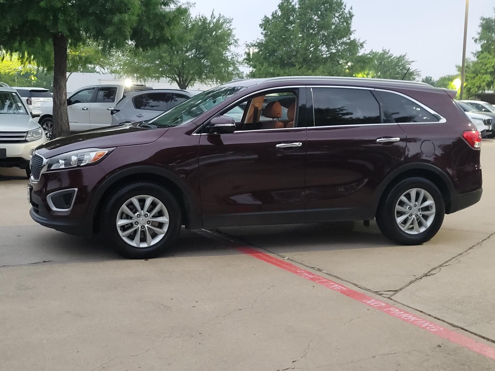 used 2018 Kia Sorento car, priced at $10,900