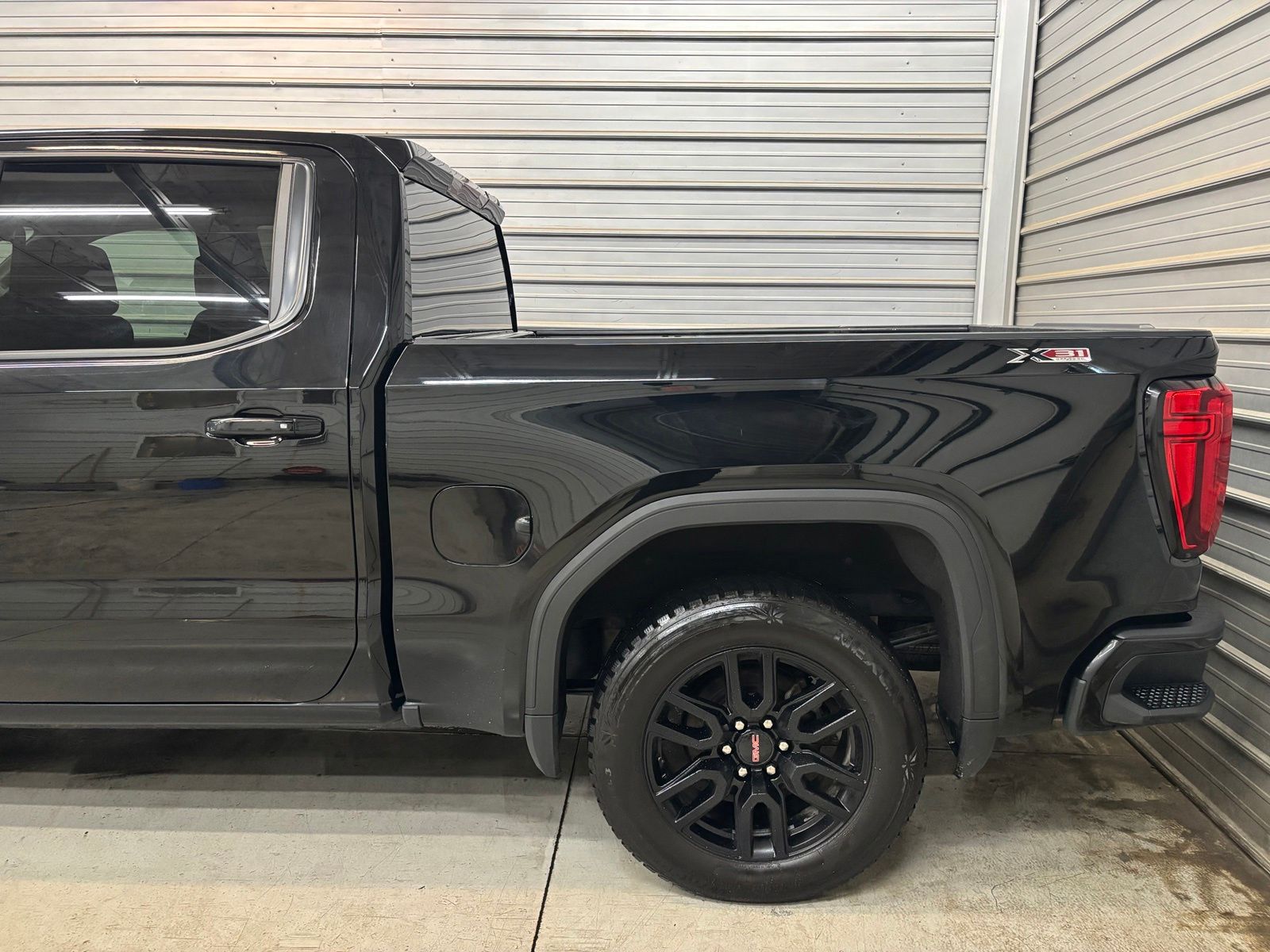 2021 GMC Sierra 1500 Elevation - Image 5