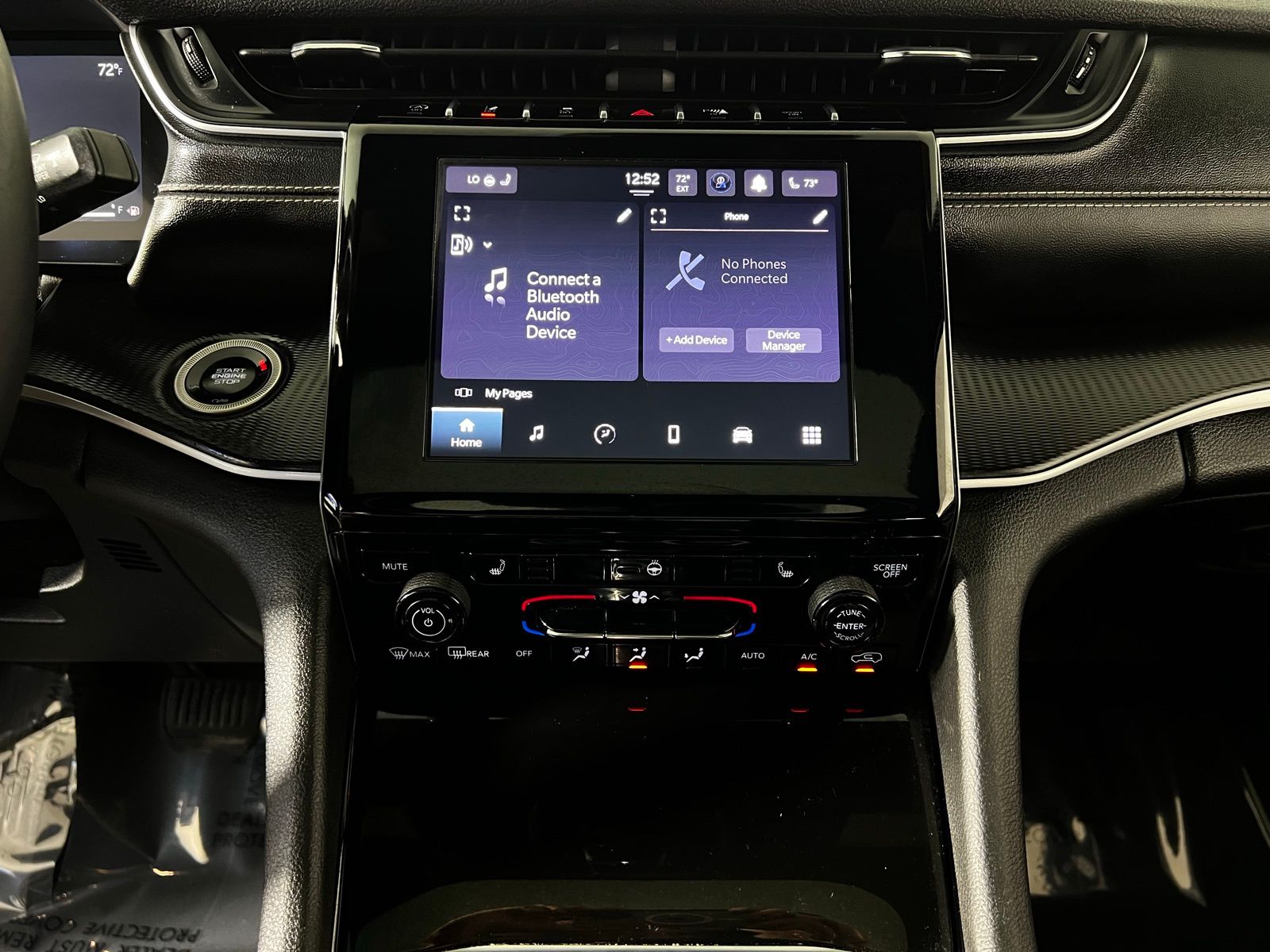 Thumbnail: 2023 Jeep Grand Cherokee - 18