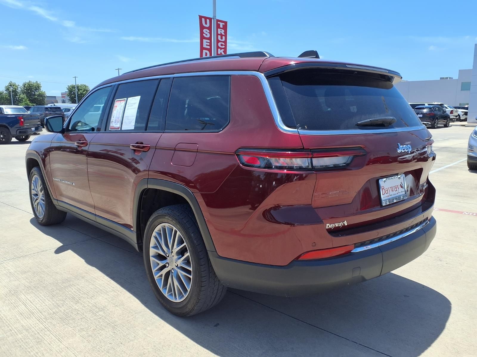 2023 Jeep Grand Cherokee L Laredo - 7