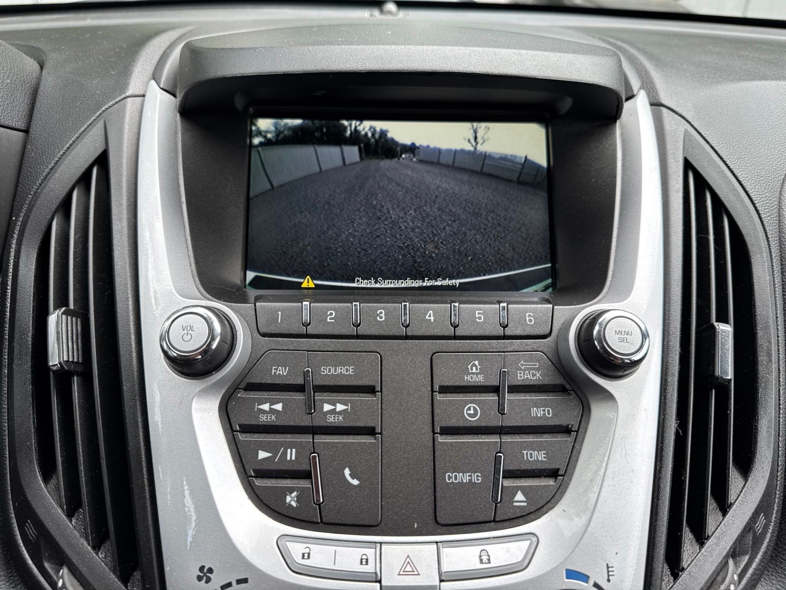 Used 2013 Summit White Chevrolet LT image 19