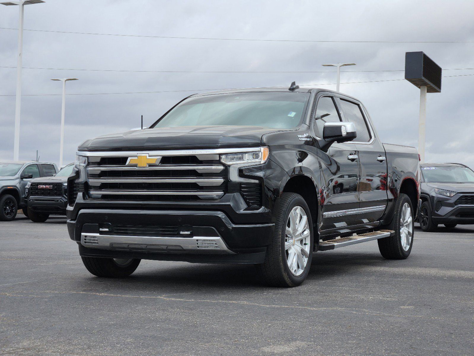 2024 Chevrolet Silverado 1500 High Country 3