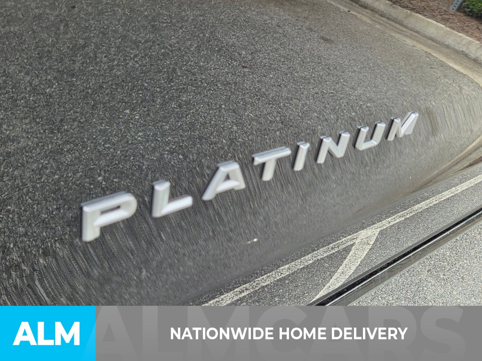 Used 2025 Black Ford Platinum image 5