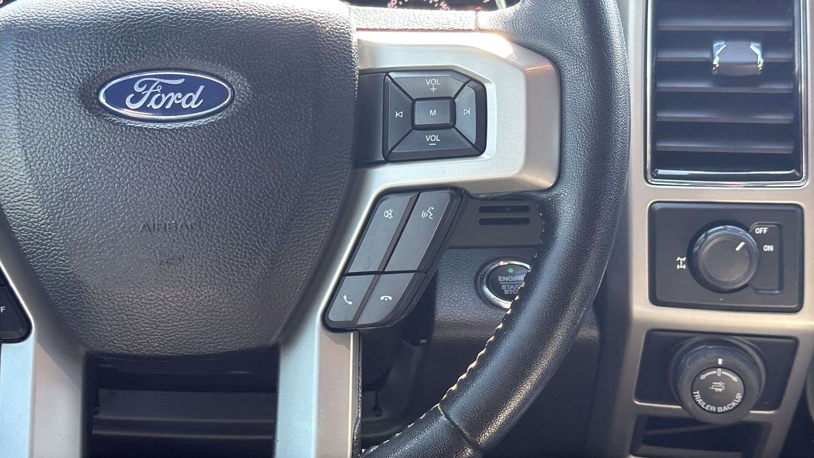 Used Car 2018 Ford F-150  Lariat For Sale Under $25,000 In Austin, Texas