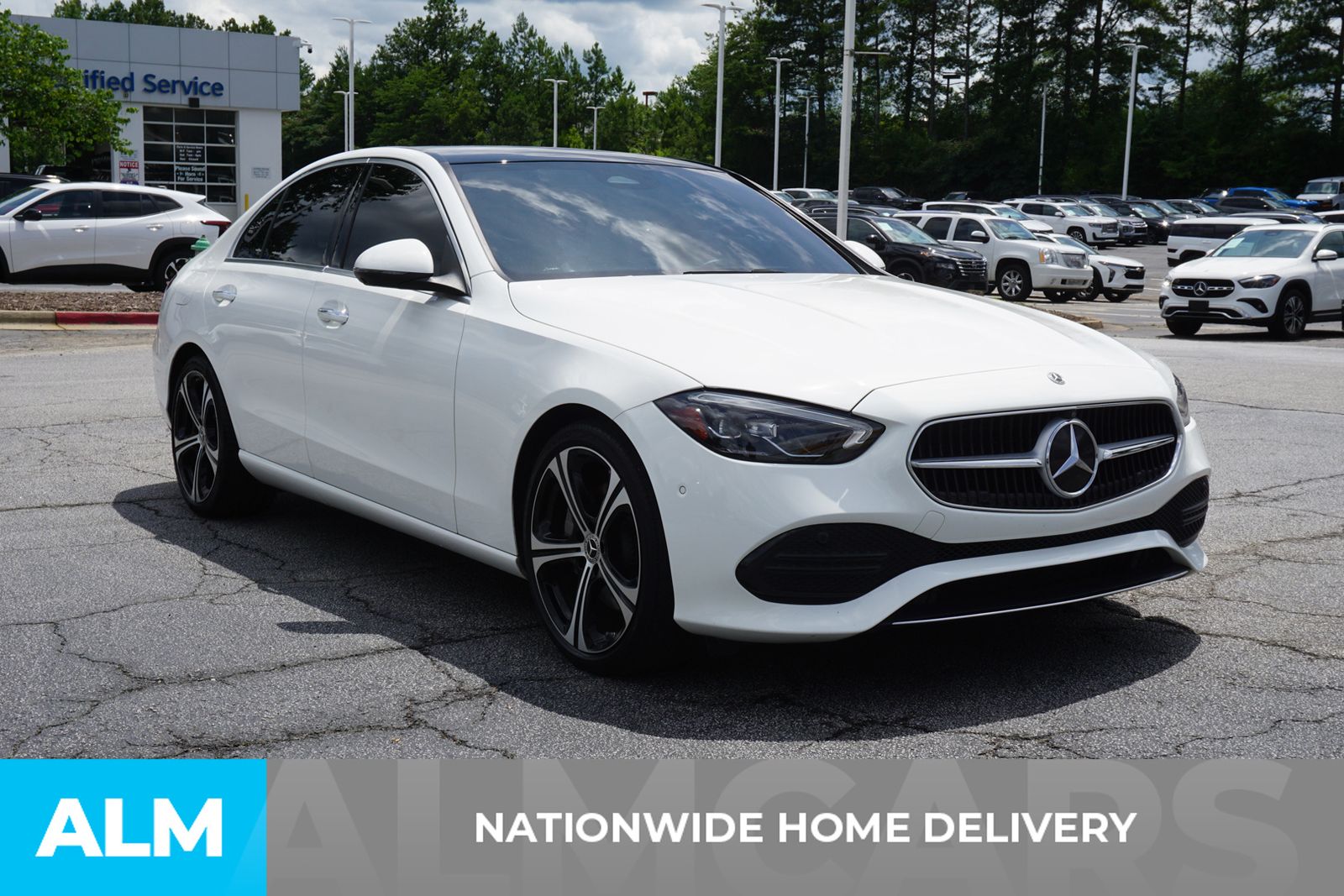 Used 2023  Mercedes-Benz C 300 image 6